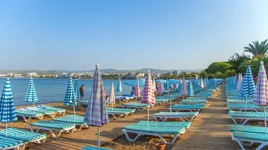LONICERA WORLD HOTEL