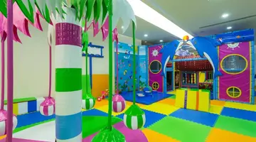 LONICERA WORLD HOTEL