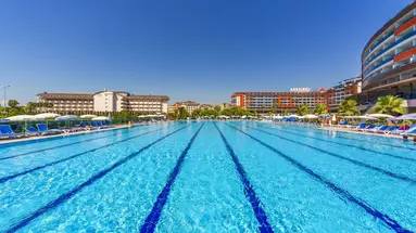 LONICERA WORLD HOTEL