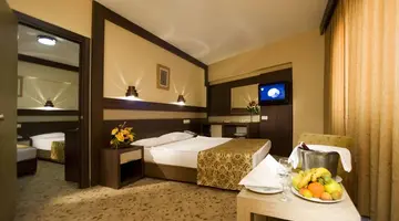 LONICERA WORLD HOTEL