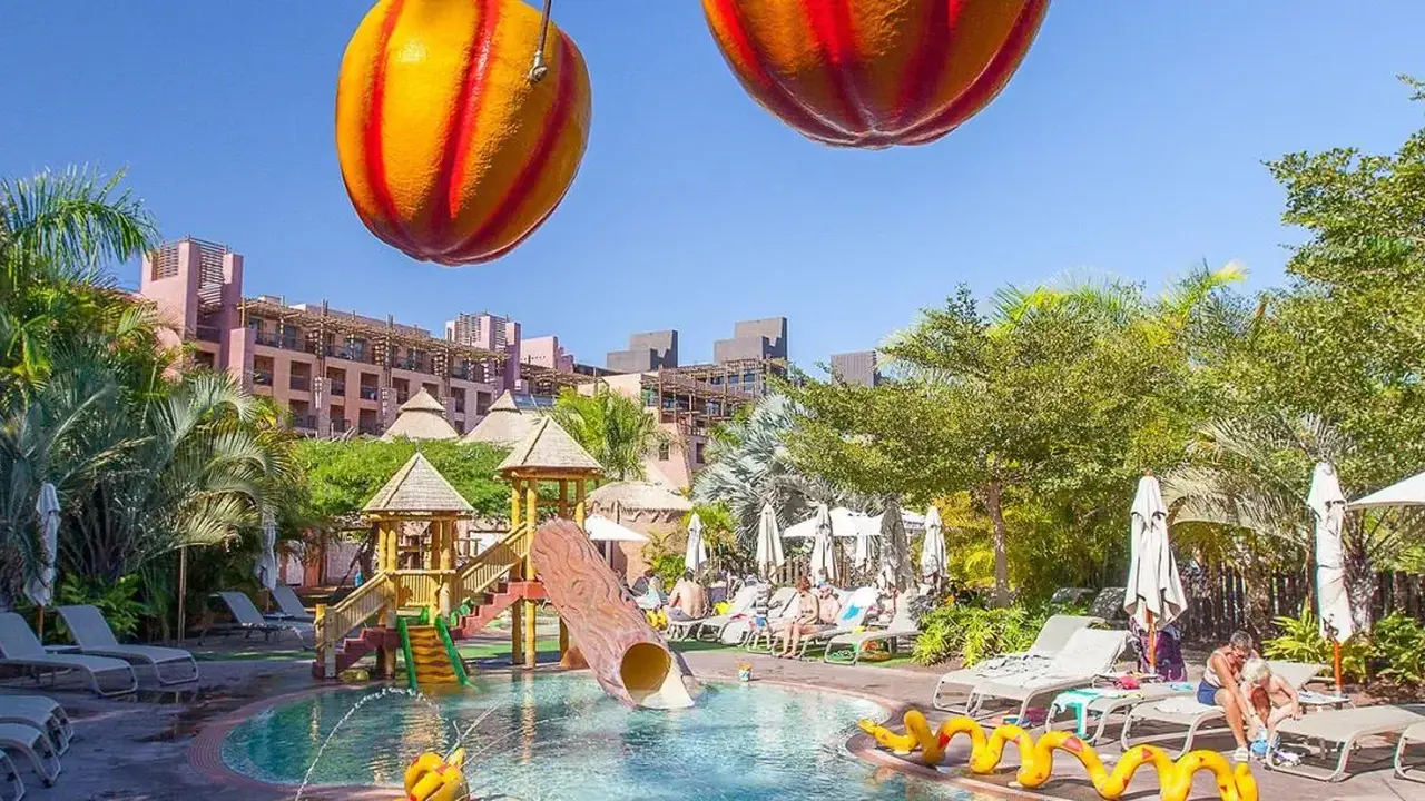 Lopesan Baobab Resort