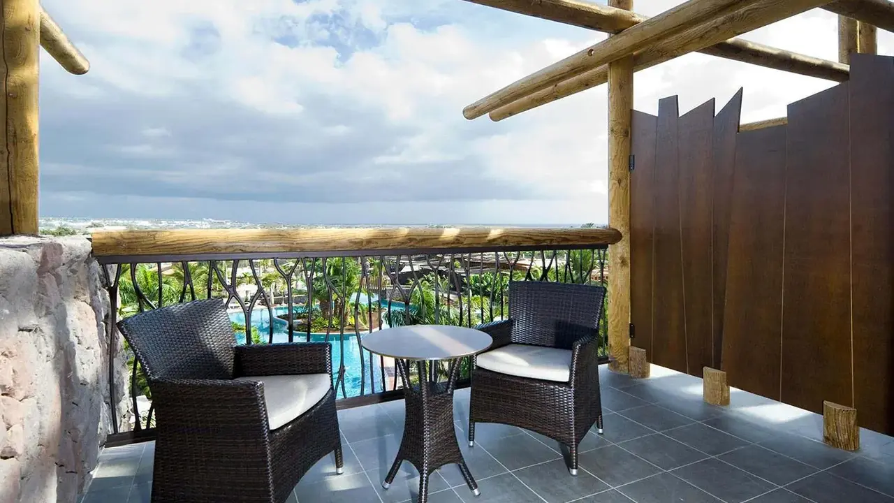 Lopesan Baobab Resort
