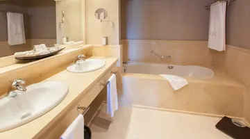 LOPESAN VILLA DEL CONDE RESORT & THALASSO
