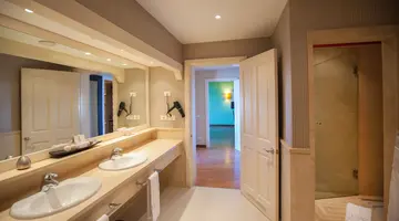 LOPESAN VILLA DEL CONDE RESORT & THALASSO