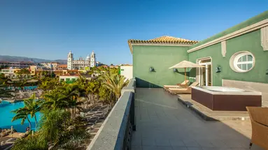 LOPESAN VILLA DEL CONDE RESORT & THALASSO