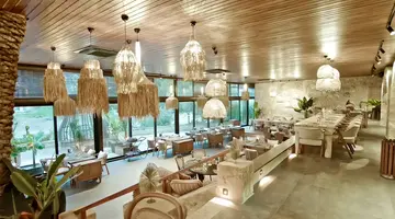 Lord’s Palace Hotel & Spa