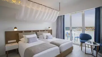 Lordos Beach Hotel & Spa