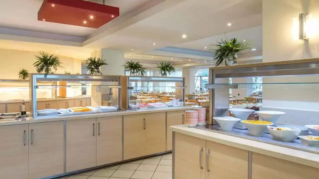 Lordos Beach Hotel & Spa
