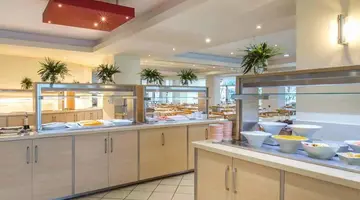 Lordos Beach Hotel & Spa