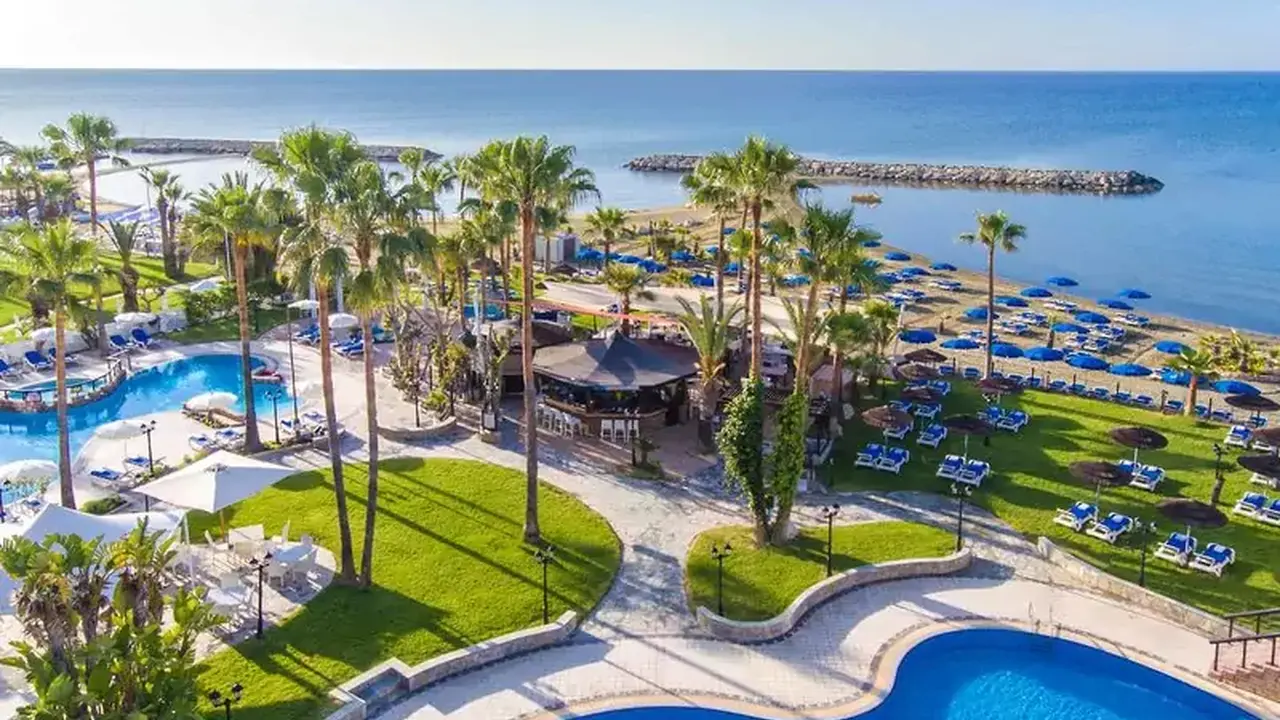 Lordos Beach Hotel & Spa