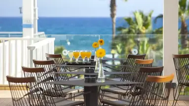 Lordos Beach Hotel & Spa