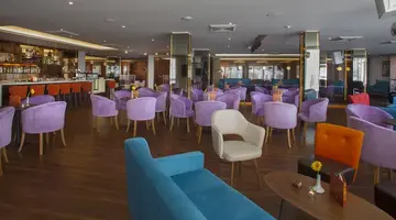 Lordos Beach Hotel & Spa