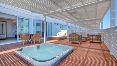 Lordos Beach Hotel & Spa