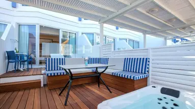 Lordos Beach Hotel & Spa