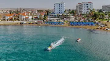 Lordos Beach Hotel & Spa