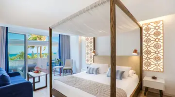 Lordos Beach Hotel & Spa