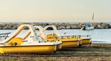Lordos Beach Hotel & Spa