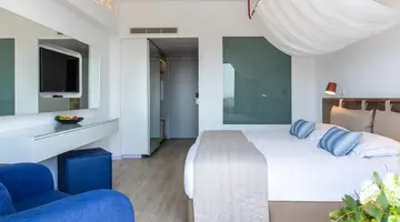 Lordos Beach Hotel & Spa