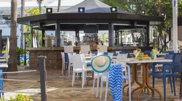 Lordos Beach Hotel & Spa
