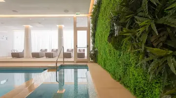 Lordos Beach Hotel & Spa