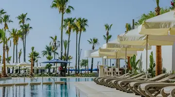 Lordos Beach Hotel & Spa