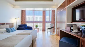 Lordos Beach Hotel