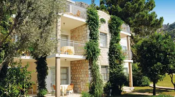 LORYMA RESORT