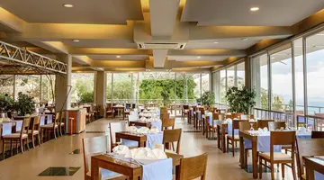 LORYMA RESORT