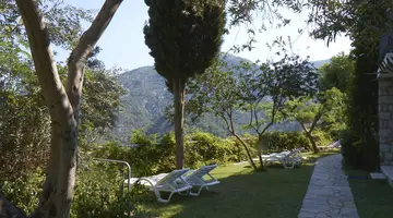 LORYMA RESORT