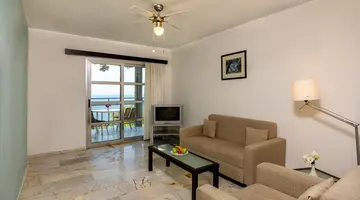 LORYMA RESORT