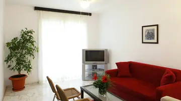 LORYMA RESORT