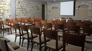 LORYMA RESORT