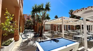 Los Amigos Beach Club