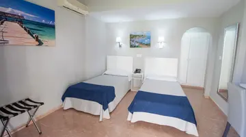 Los Jazmines Hotel