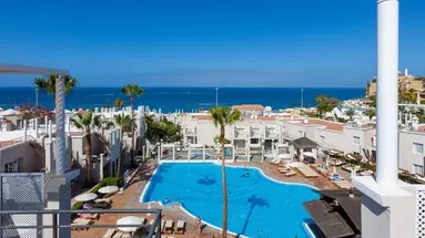 LOS OLIVOS BEACH RESORT
