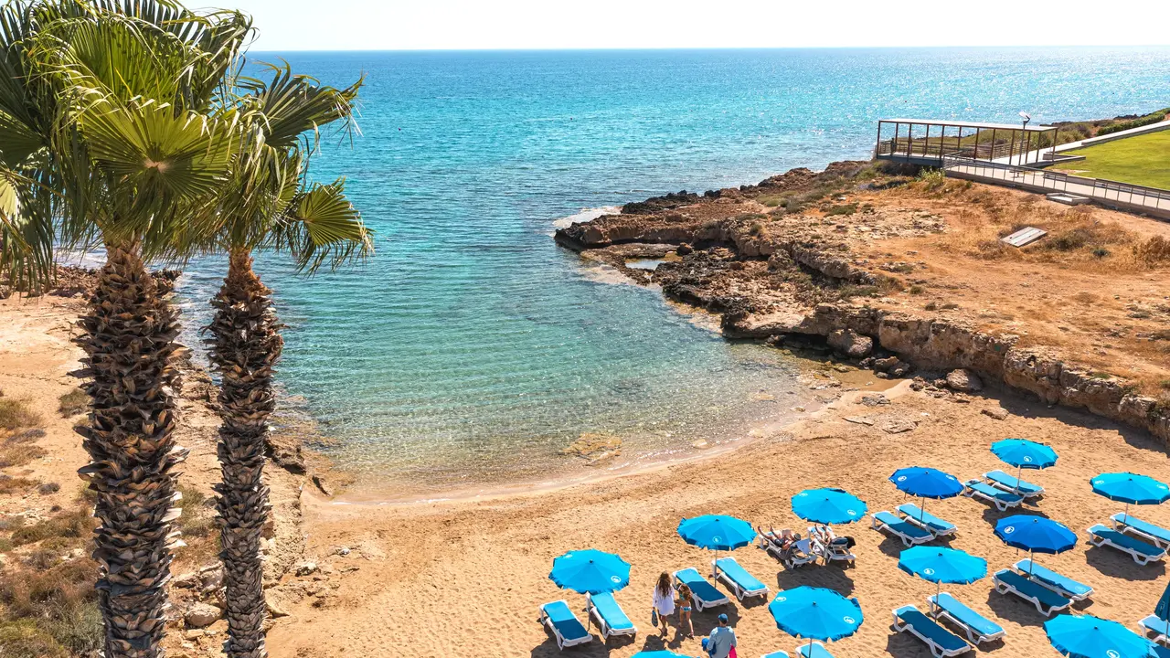LOUIS ALTHEA BEACH