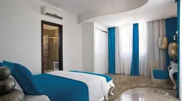 Louis Althea Kalamies Luxury Villas