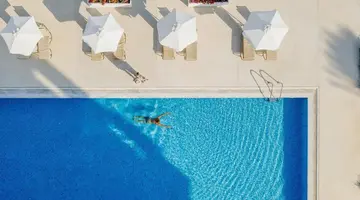 Louis Imperial Hotel