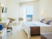 Louis Imperial Hotel