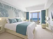 Louis Ivi Mare Hotel