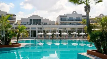 Louis Paphos Breeze Hotel