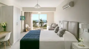 Louis Paphos Breeze