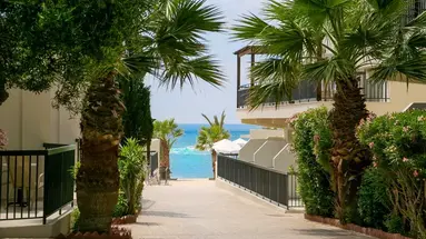 Louis Paphos Breeze