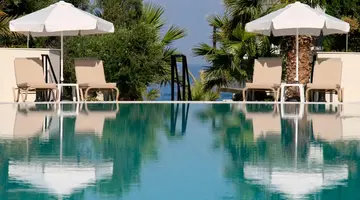 Louis Paphos Breeze