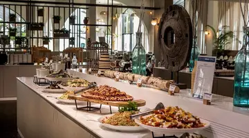 Louis Phaethon Beach Hotel