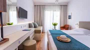 Louis Phaethon Beach Hotel
