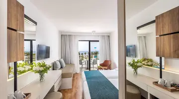 Louis Phaethon Beach Hotel