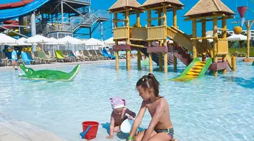 Louis Phaethon Beach Hotel