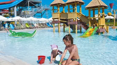 Louis Phaethon Beach Hotel