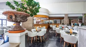 Louis Phaethon Beach Hotel